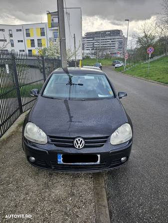 Volkswagen Golf 2.0 TDI Comfortline - 6