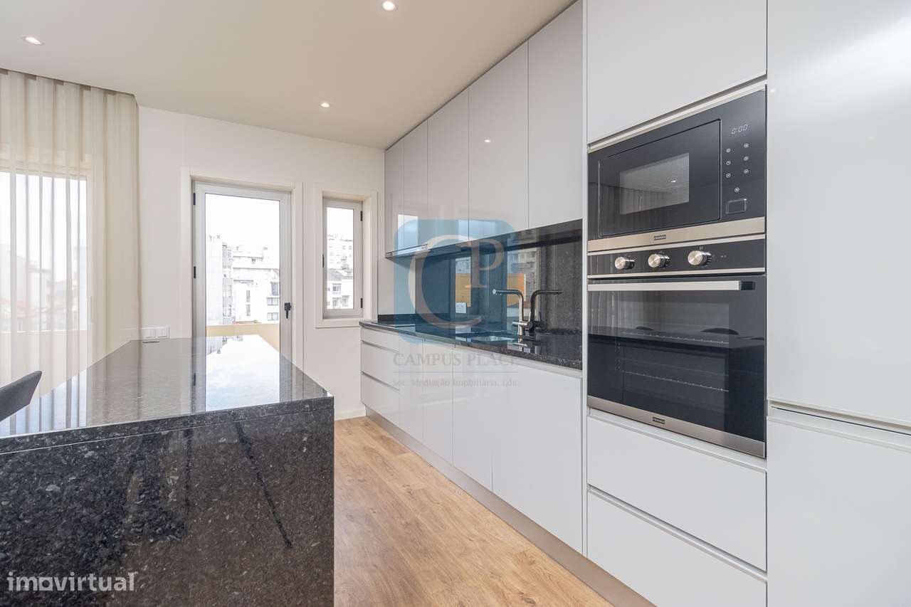 Apartamento T2 remodelado em Cedofeita, Porto - Grande imagem: 5/27