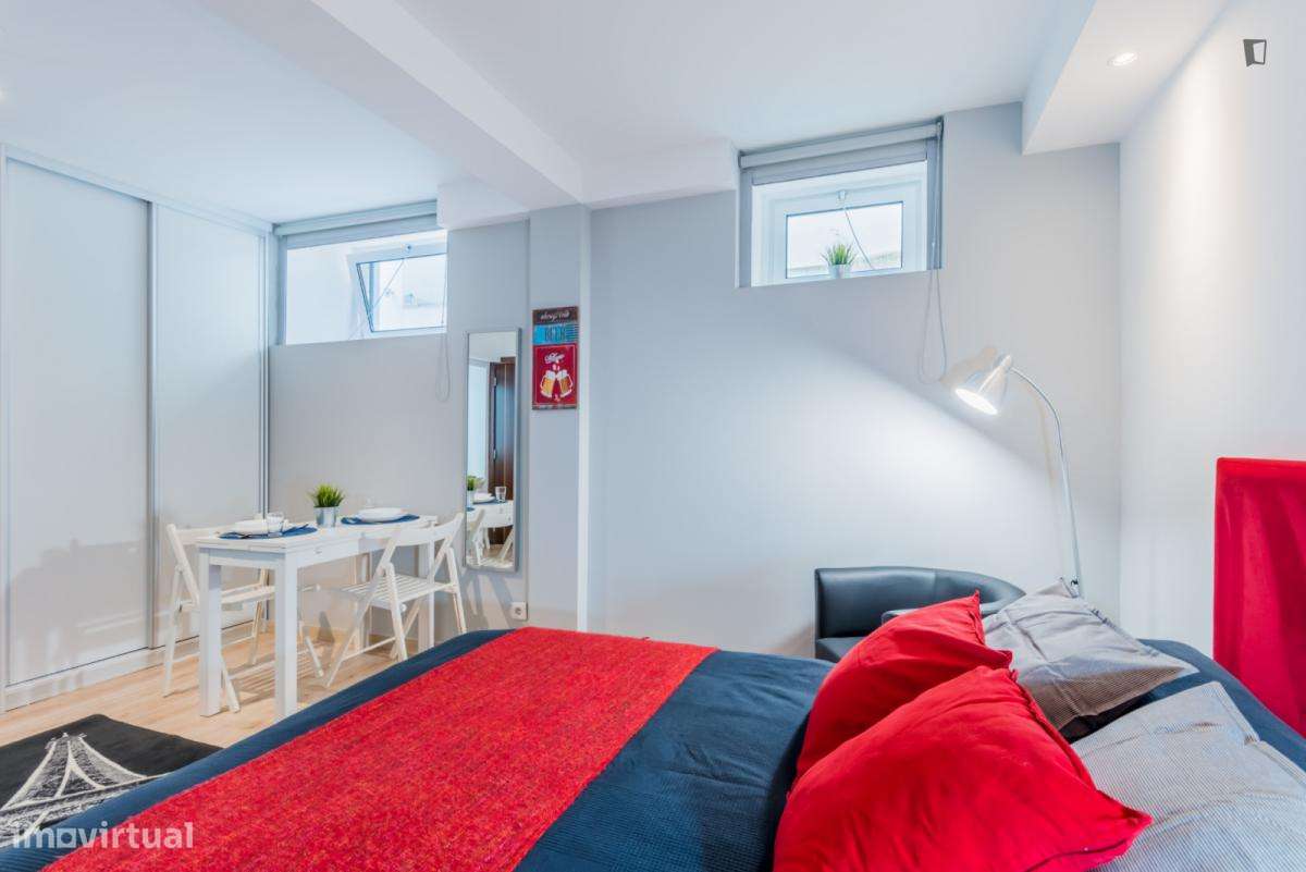 Estúdio - localizado em  Coimbra - Grande imagem: 5/10