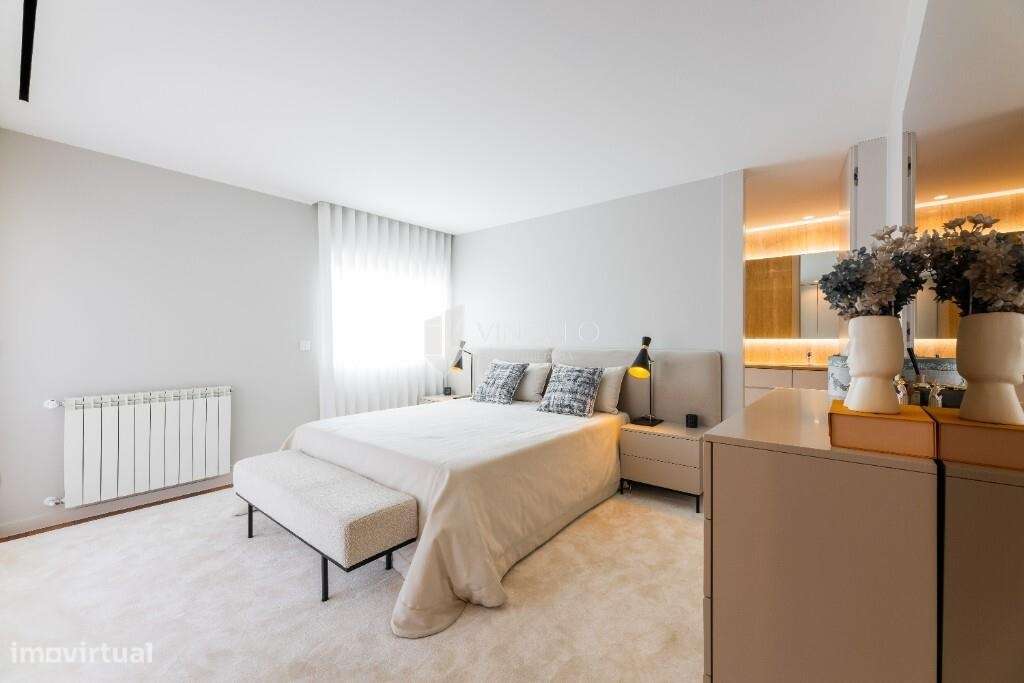 Moradia T4 em zona privilegiada de Nogueiró – conforto, elegância e vi-12