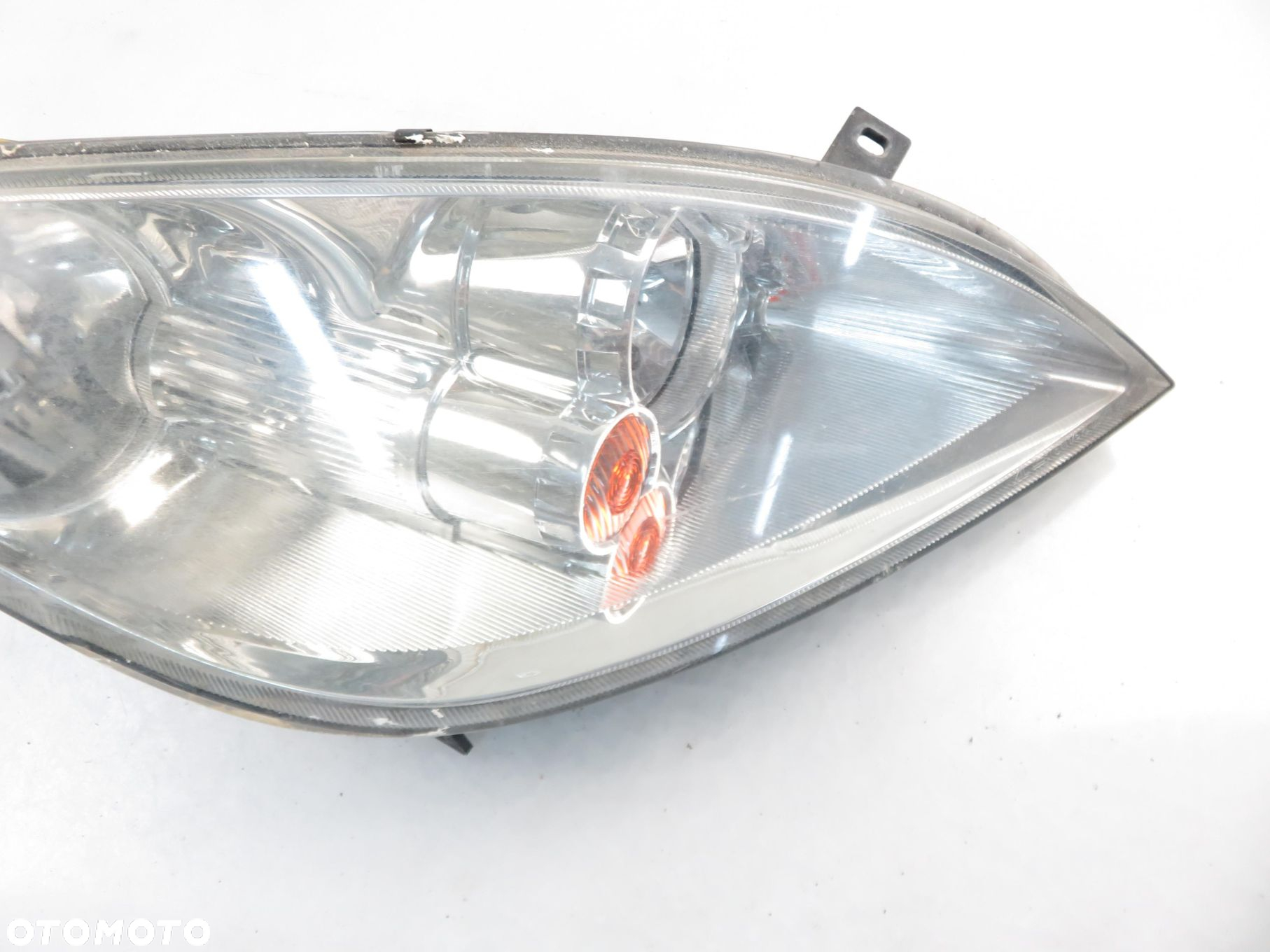 LAMPA PRAWA PRZEDNIA MITSUBISHI COLT VI 0301208202 - 4