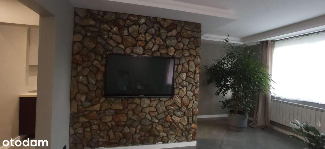 Dom do wejścia w Czernichowie koło Krakowa, duża działka - Pełny obrazek: 5/11