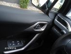 Peugeot 2008 1.6 e-HDi Allure S&S - 33