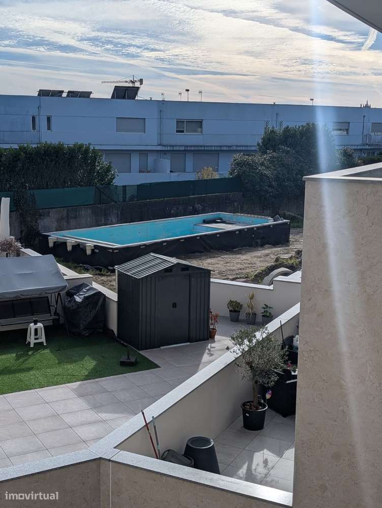 T2 PRONTO EM CONDOMÍNIO C/ PISCINA-20