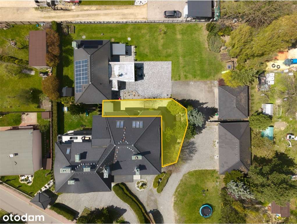 Przestronny apartament + Duży Ogród + 2 łazienki !-15