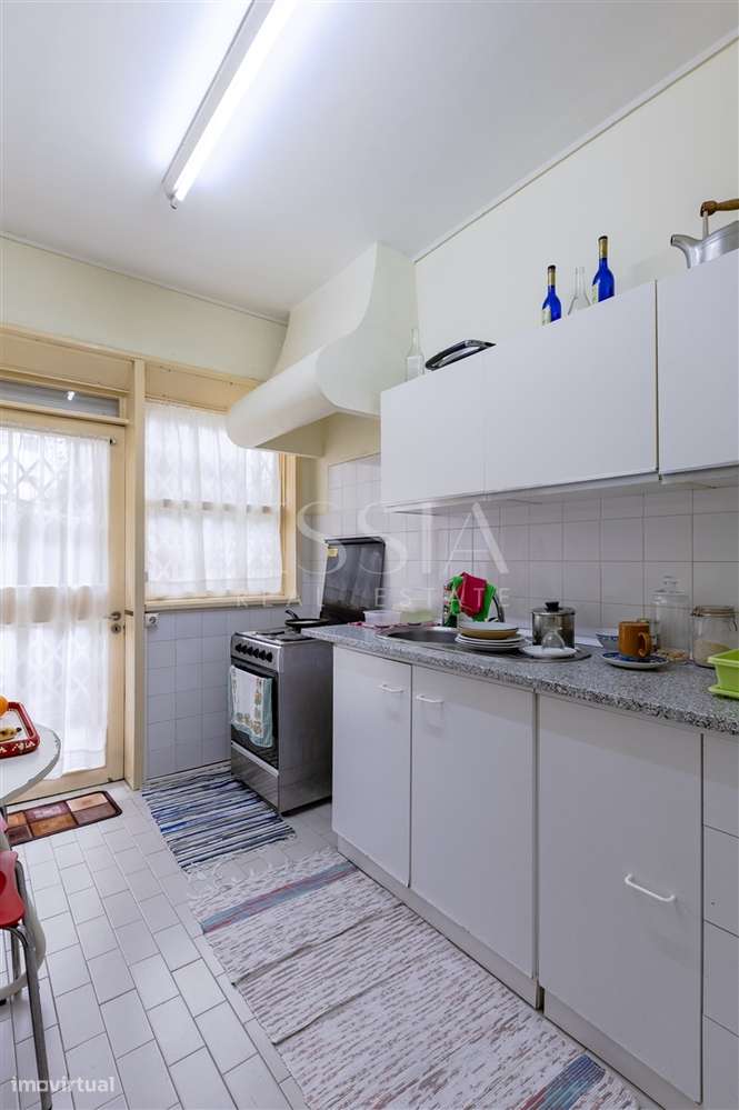 Prédio com 4 apartamentos junto Avenida Boavista | Prédio Lordelo Ouro-17