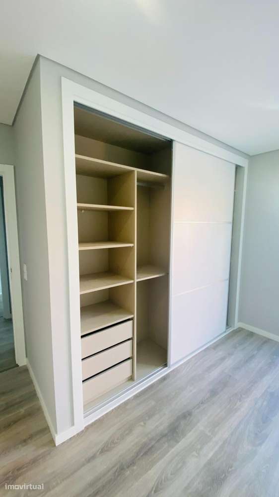 MORADIA T4 FERNAO FERRO-20