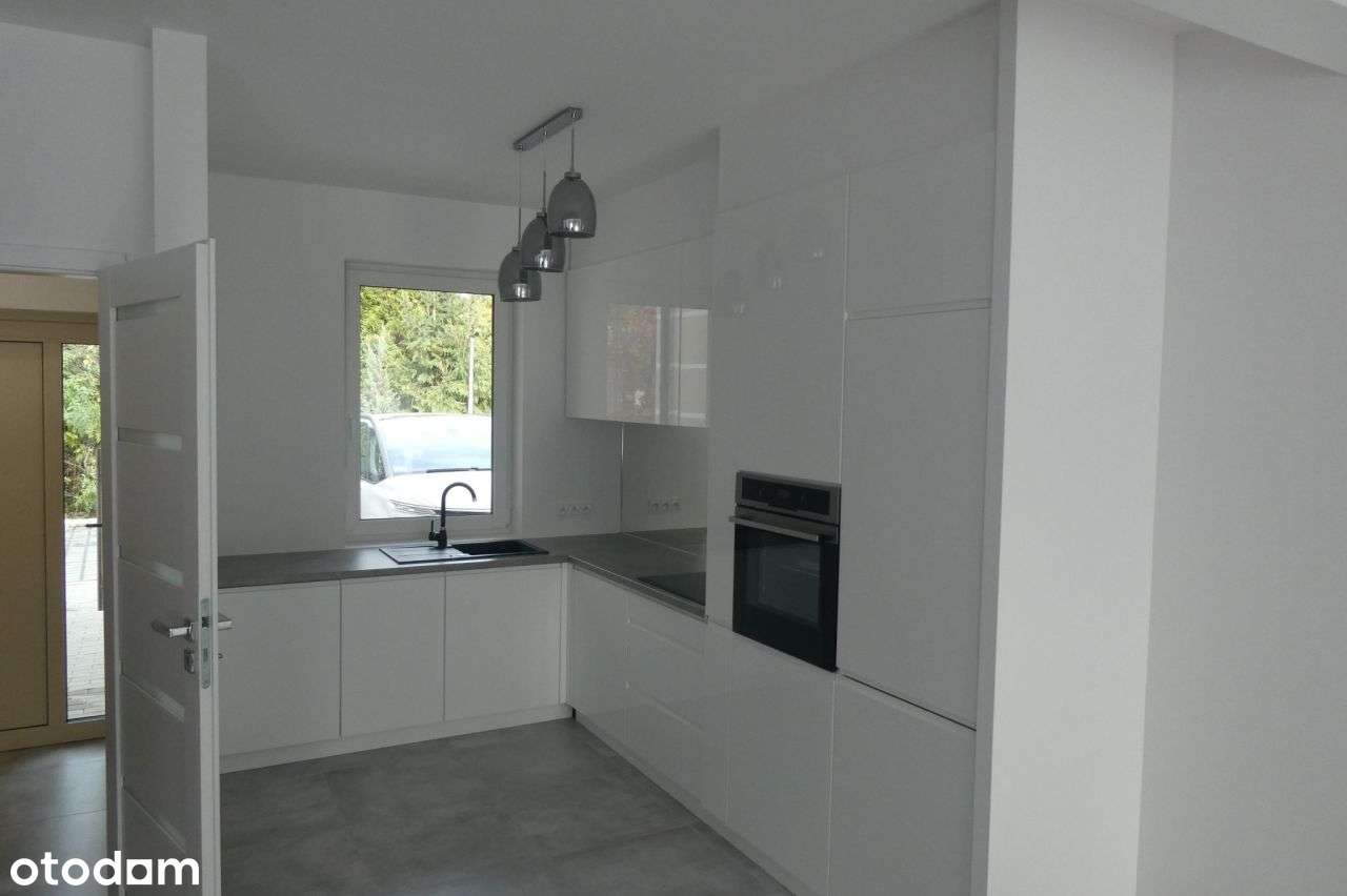 Przestronny dom inwestycyjny-3