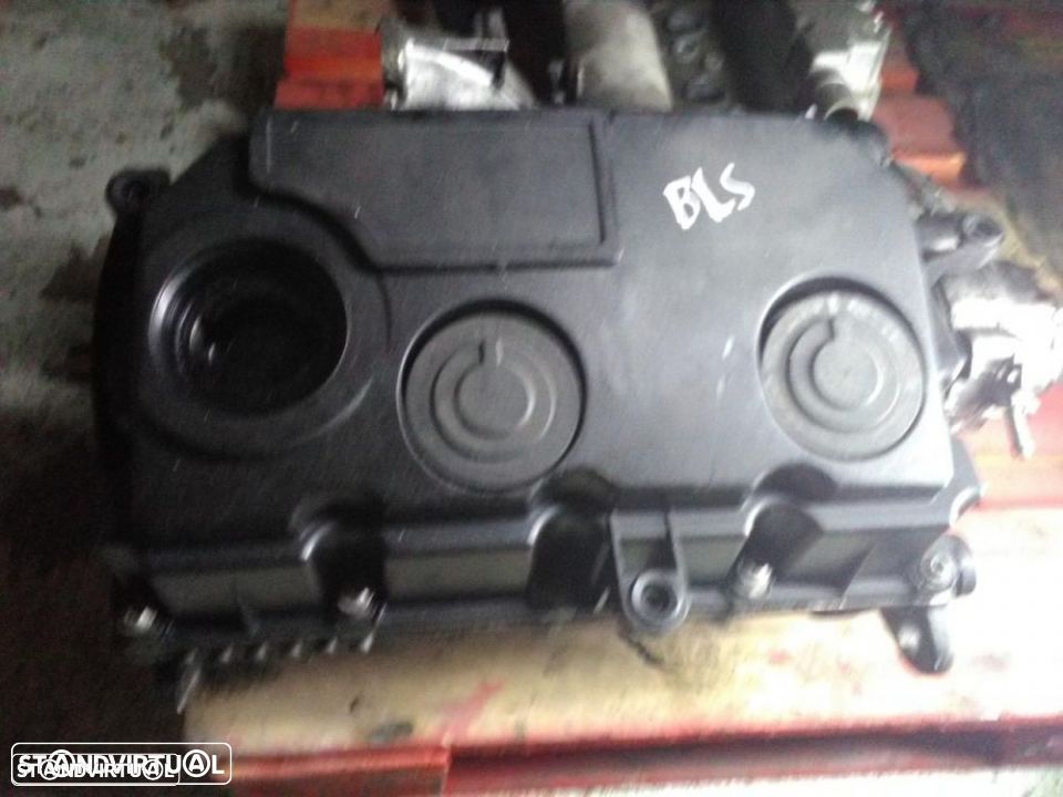 Peça - Cabeça Motor / Colaça Seat Leon / Vw Golf V / Audi 1.9 Tdi