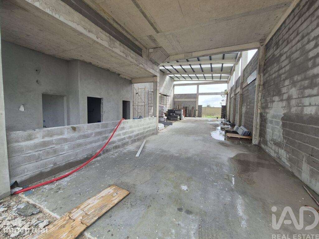 Hangar em Seixal, Arrentela e Aldeia de Paio Pires de 297,00 m2 - Grande imagem: 2/10