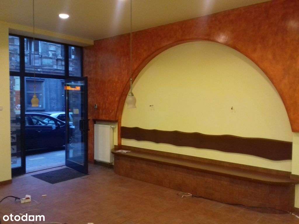 Lokal Usługowy z Witryną przy samej Piotrkowskiej, 41 m² - Rewolucji 8 - Pełny obrazek: 2/8