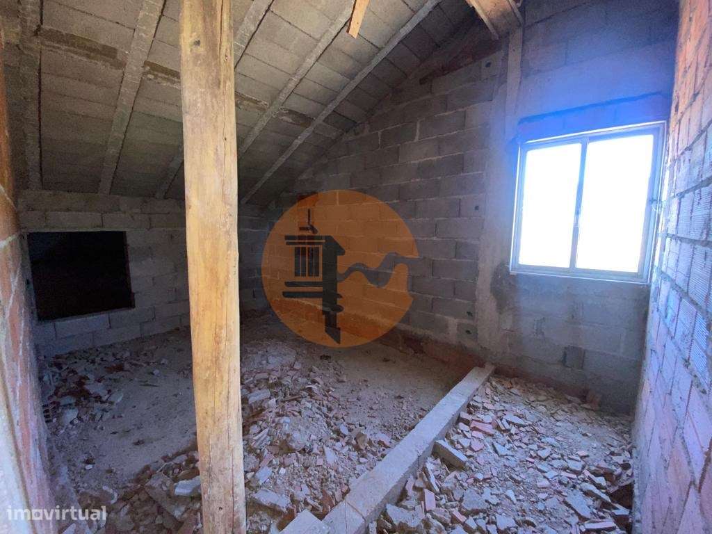 Magnifica Moradia com terreno de grande dimensão !!!-46