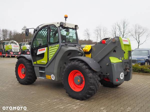 Claas Scorpion 9055 - 3