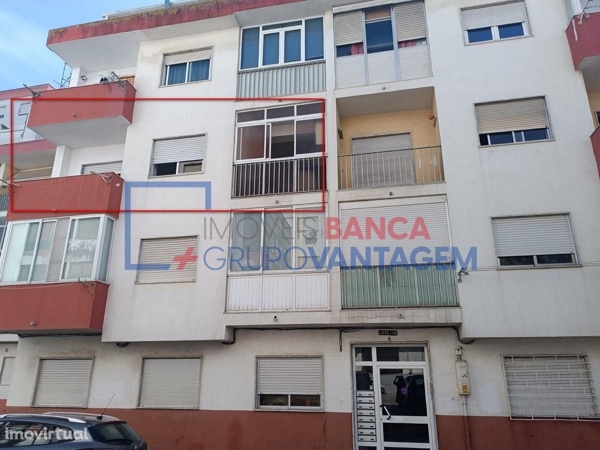 APARTAMENTO T3 AMORA