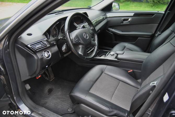 Mercedes-Benz Klasa E 350 T CDI DPF BlueEFFICIENCY 7G-TRONIC - 5