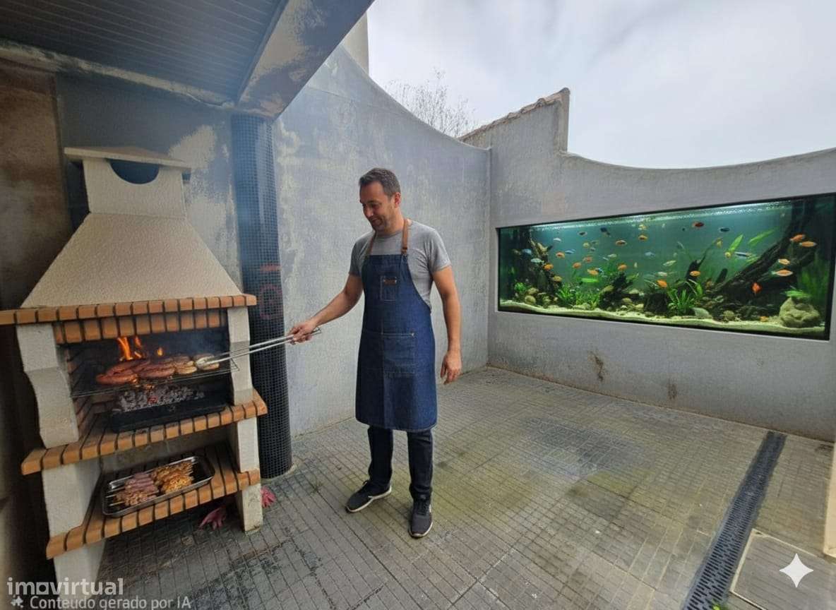 Moradia de excelentes áreas em Atouguia da Baleia Peniche-11