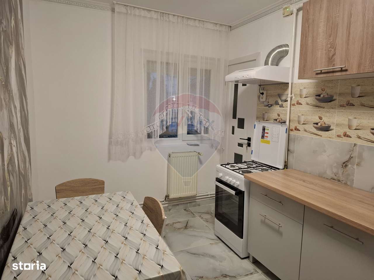 Apartament cu 2 camere, decomadat, de închiriat în zona Aradul Nou - Imagine principală: 1/10