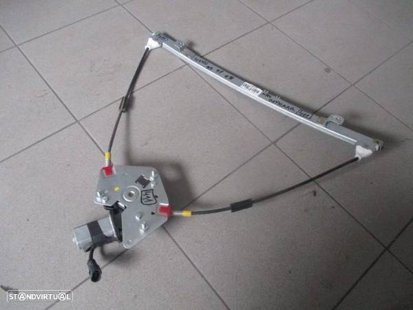 Elevador Com Motor ELEVCM411 RENAULT SCENIC 1999 5P FD - 1