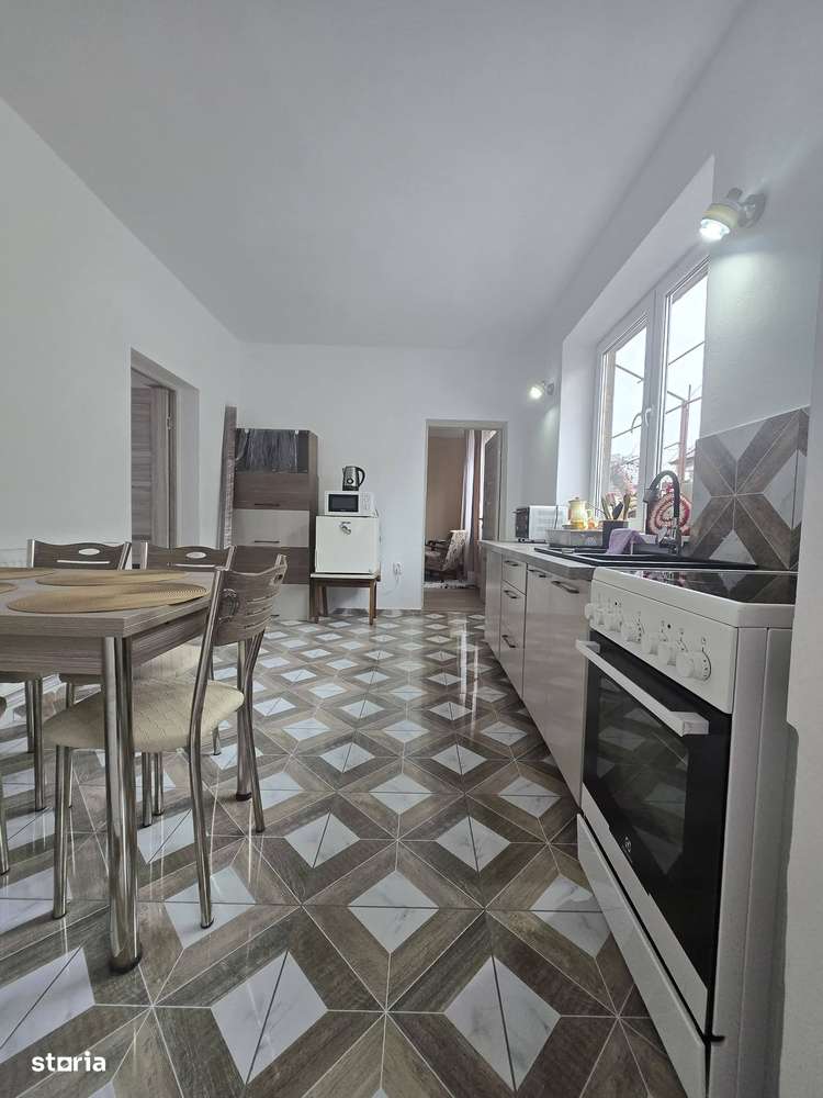 Casa de vanzare - Medias - - Imagine principală: 5/10