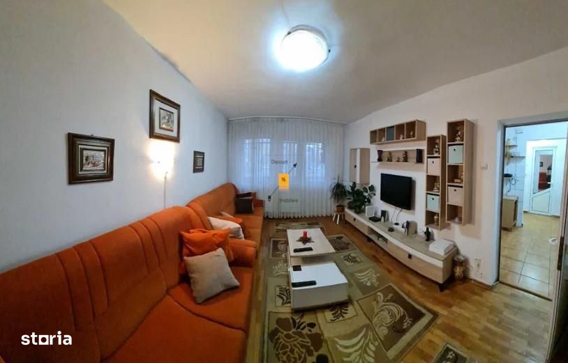 Vanzare apartament 3 camere zona Marasesti