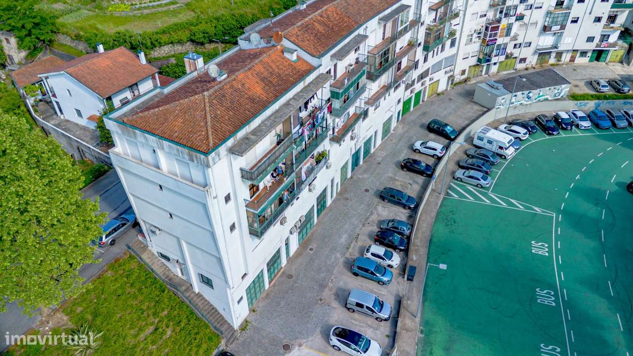 Apartamento T2 no centro de Amarante-18