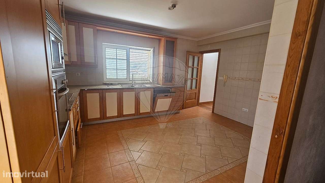 Moradia T3 para venda-4