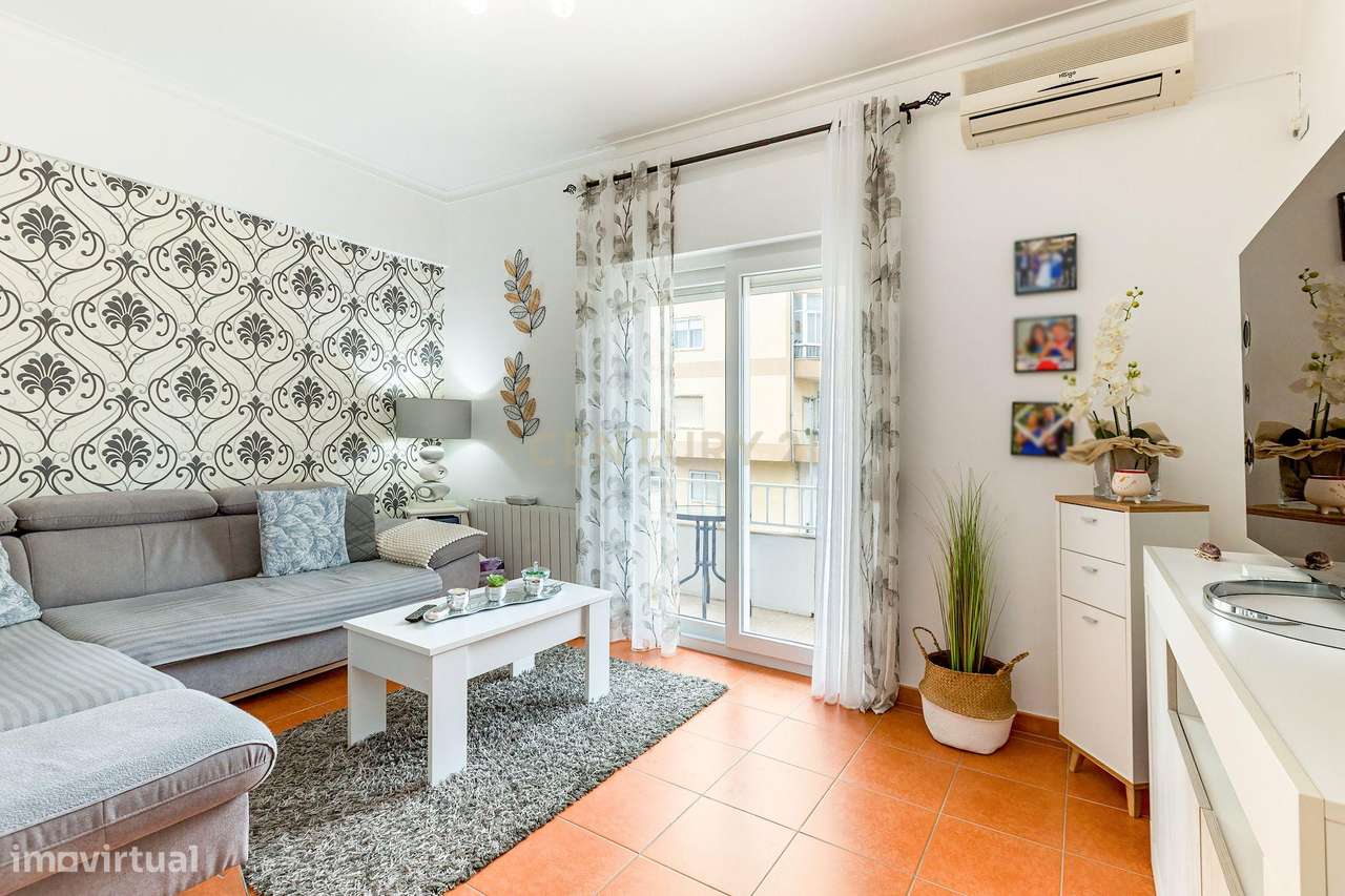 T2 Remodelado - Torre da Marinha 1 andar-6