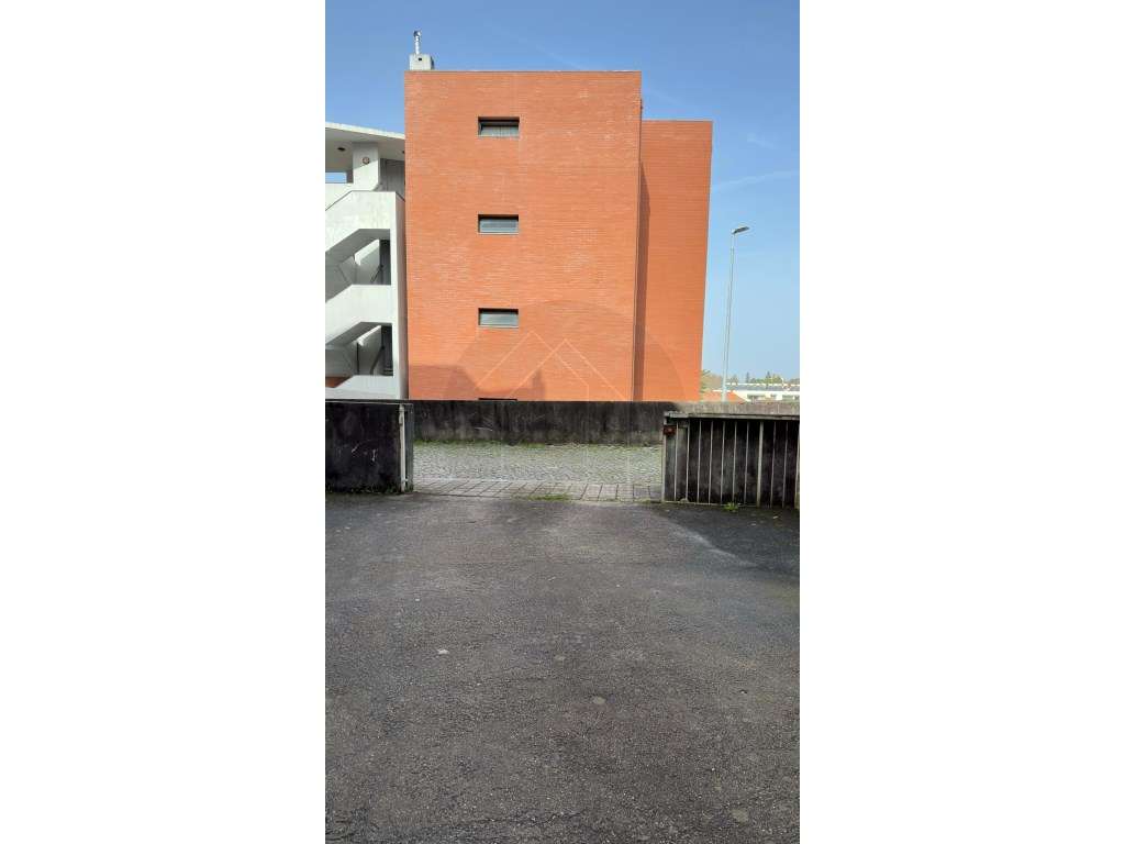 T1 Renovado, Quinta do Covelo / Metro Marquês - Porto-22