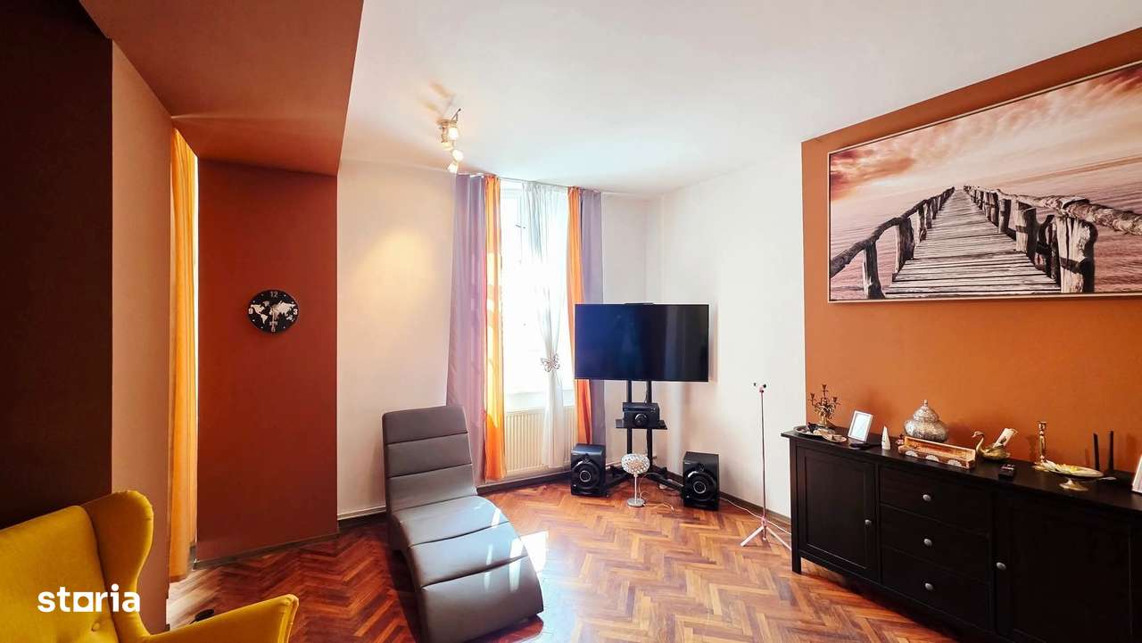 Vand apartament la casa zona centrala-3