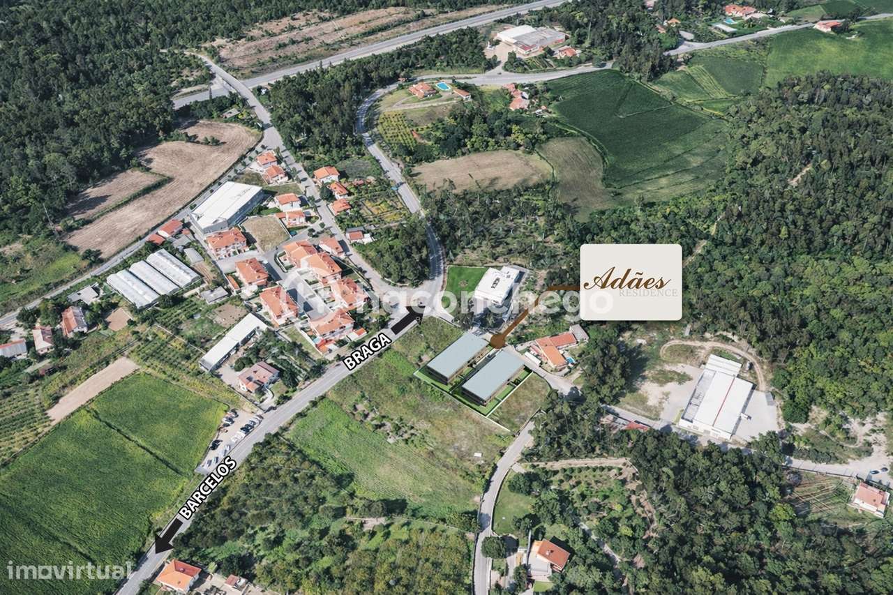 Apartamento T3 com garagem e equipado Adães Barcelos-12