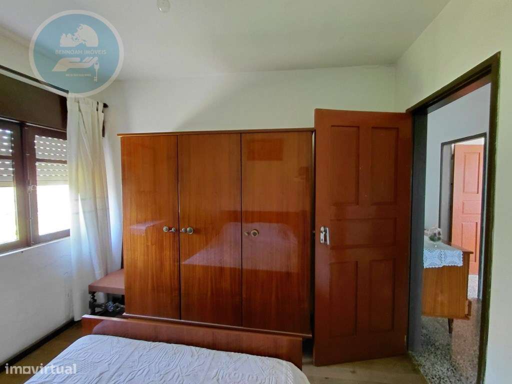 Casa Geminada T3 com Terreno Outerinho, Cabeceiras de Basto-27