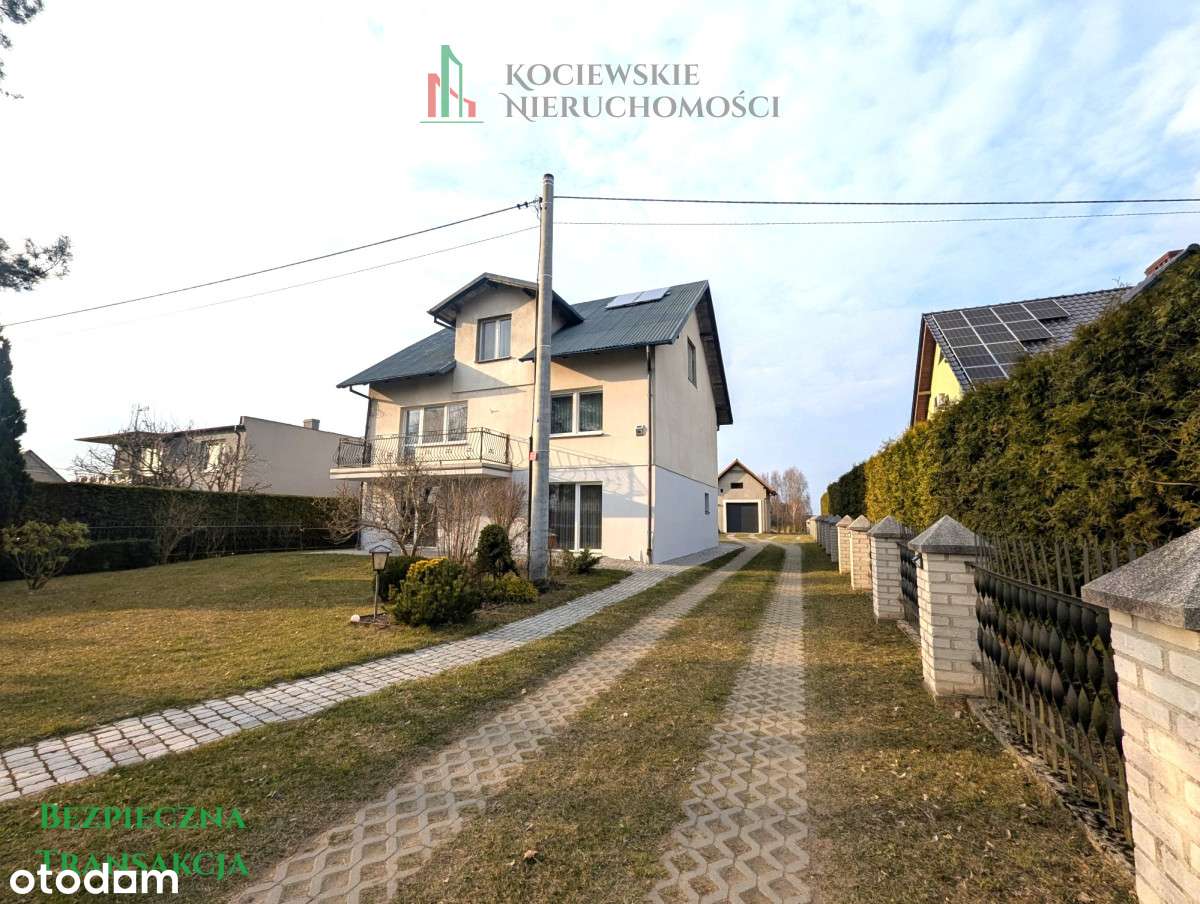 Dom z potencjałem dla rodziny lub inwestora.-14