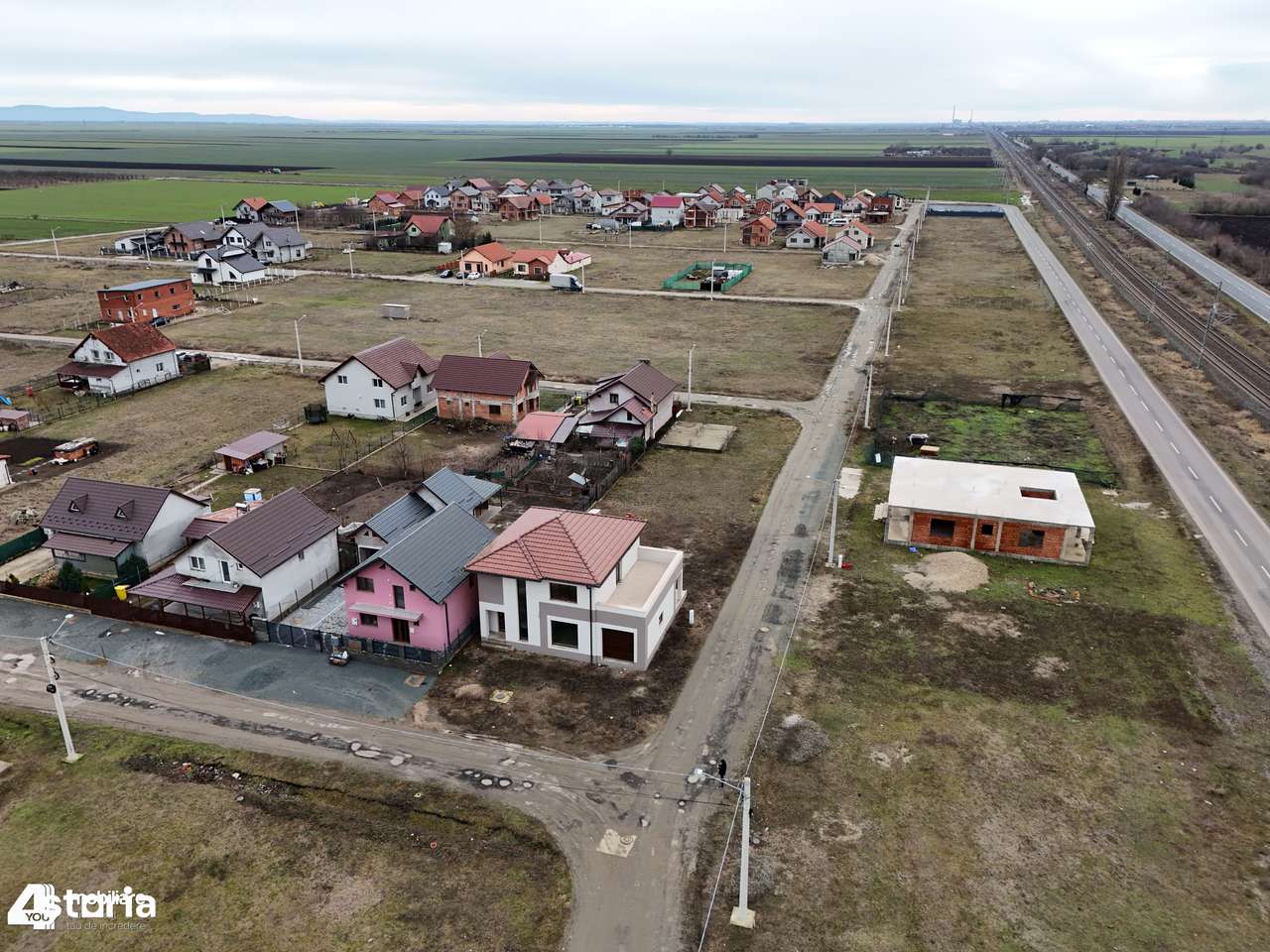 Casă nouă din 2025 semifinisată,  Curtici cartier nou, teren 500 mp-7