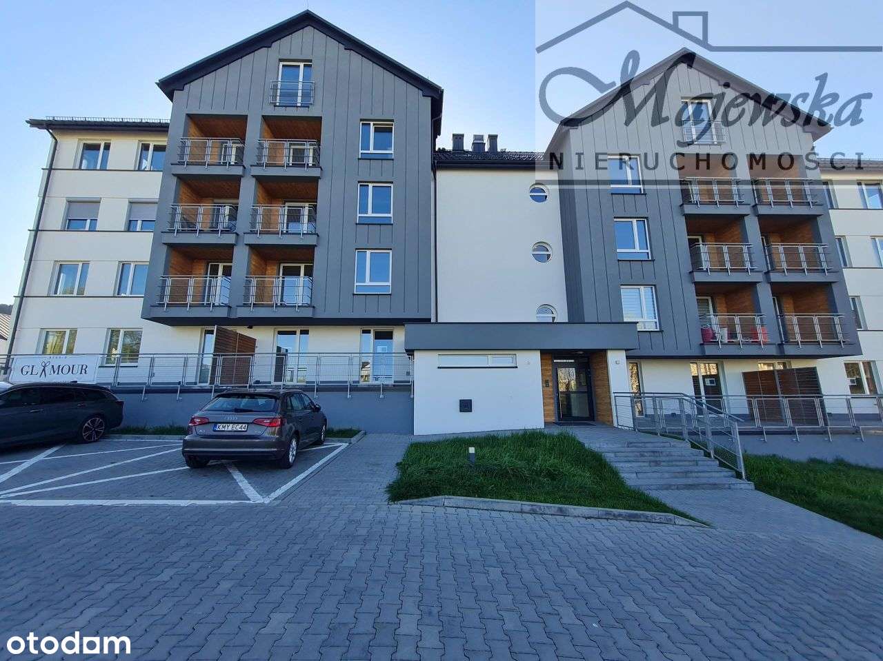 Słoneczne mieszkanie na sprzedaż w stanie dewelope-6