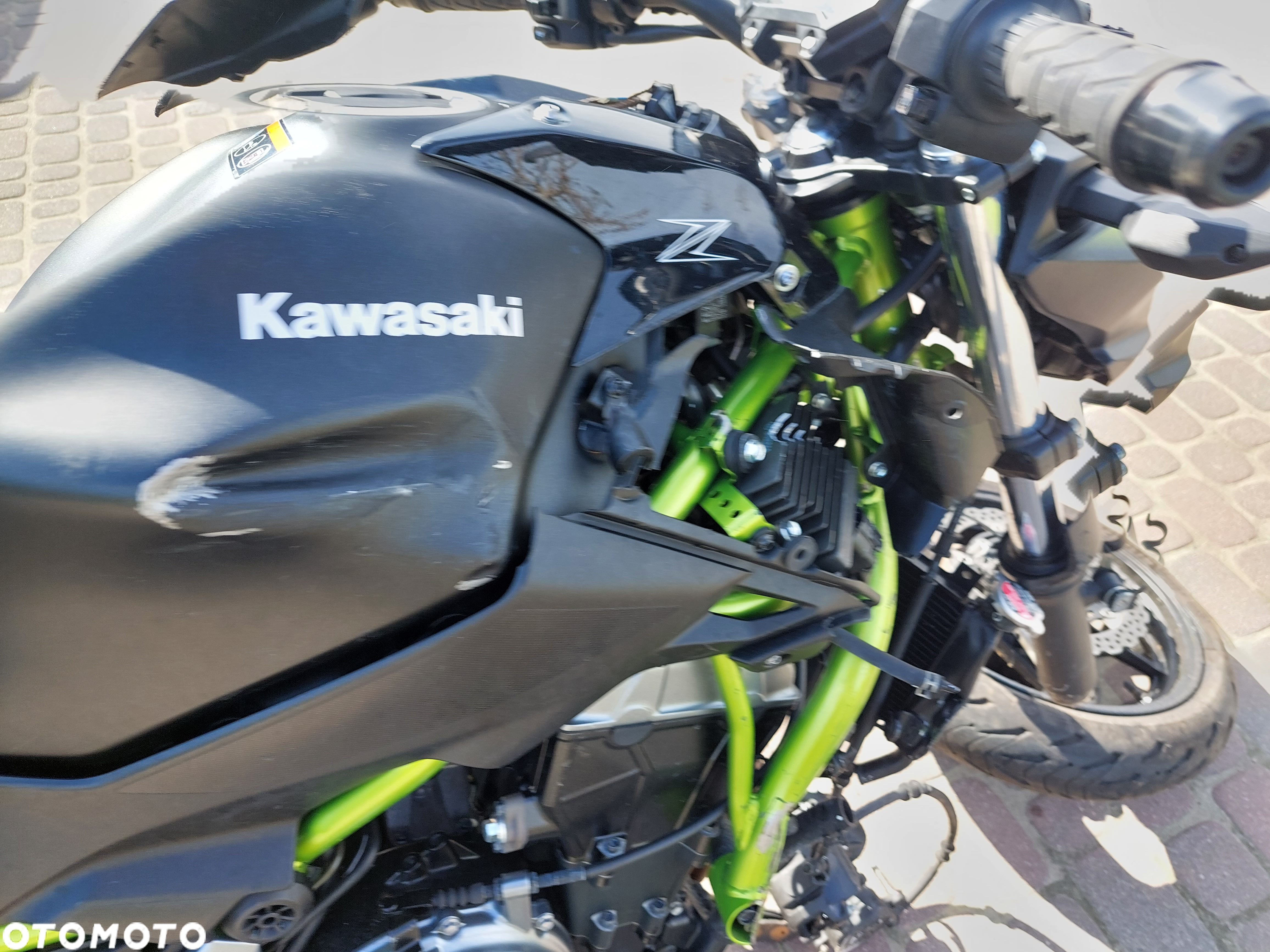 Kawasaki Z 650 - 11