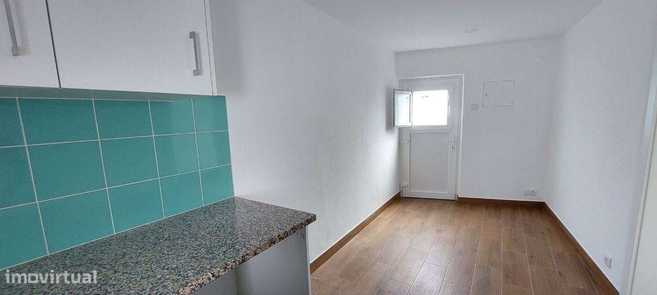 157P | Moradia bi-familiar remodelada | Arrendamento Alcabideche - Grande imagem: 5/13