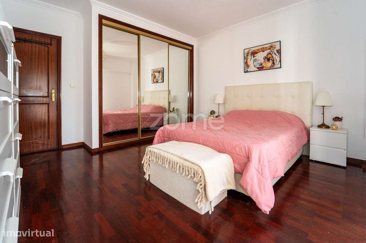 T2 com parqueamento Quinta da Cavaleira, Algueirão–Mem Martins-5