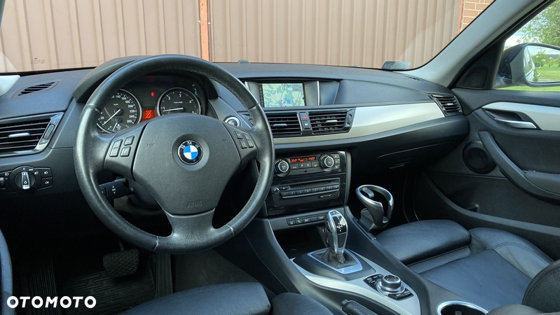 BMW X1 sDrive20d - 13