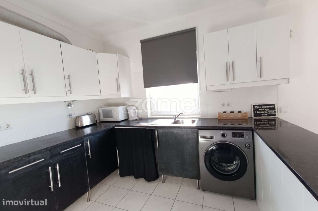 T2 perto da Praia - Grande imagem: 2/18