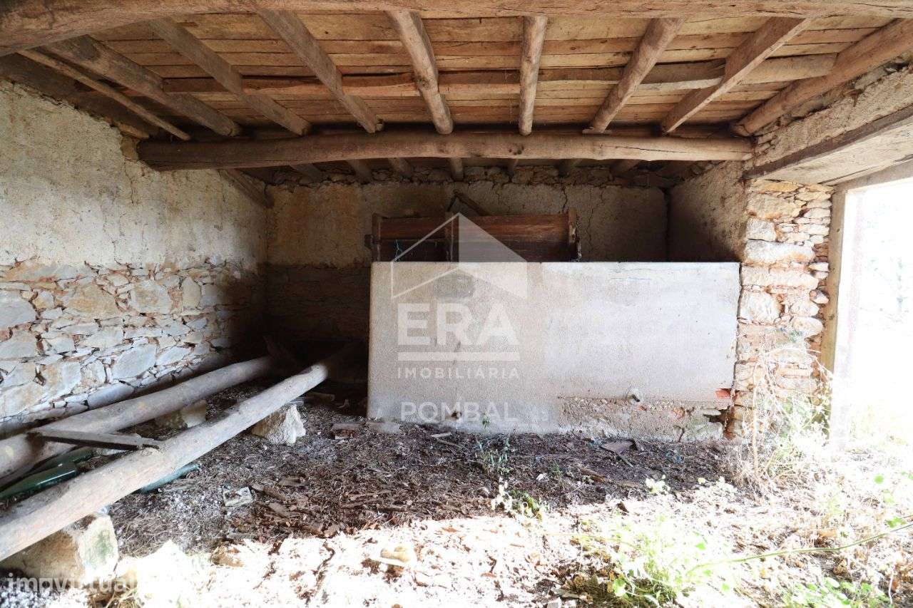 Moradia T3 localizada em Vila Cã, Pombal-13