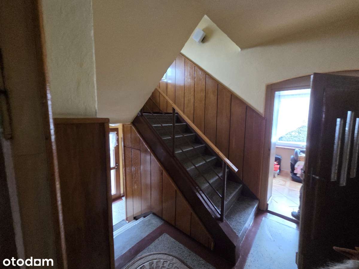 REZERWACJA (Dom blisko lasu wraz z budynkiem garażowo - magazynowym)-2