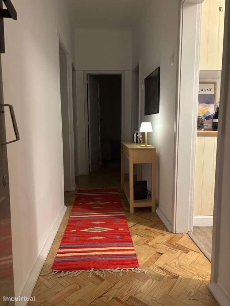 Quarto - localizado em Alvalade Lisbon - Grande imagem: 5/14