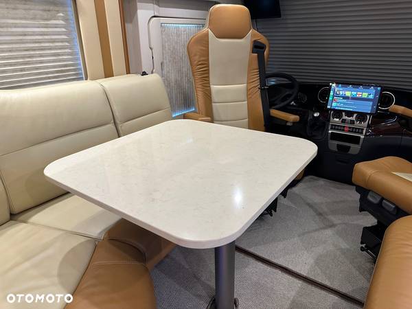 Carthago Chic HighLiner 59LE Iveco - 13