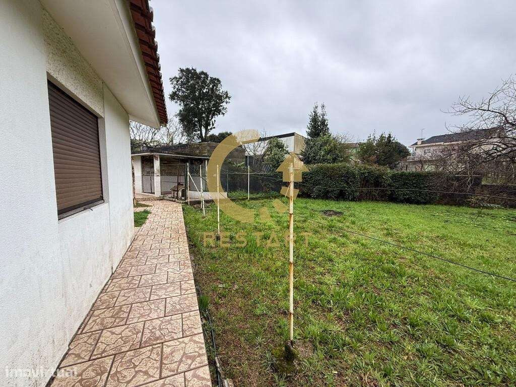 Moradia isolada T3+1 com 3 pisos em Argoncilhe - Grande imagem: 5/51