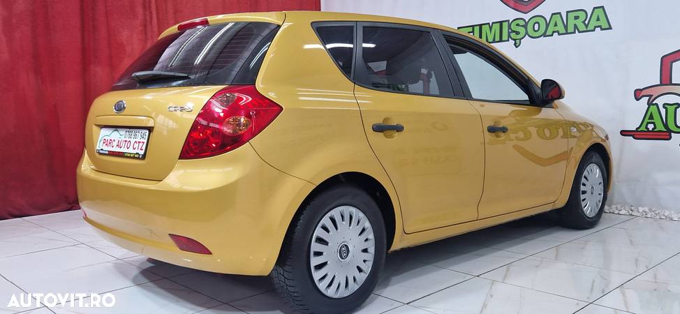 Kia Ceed 1.6 CRDi 90 Vision - 5