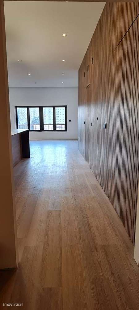 Apartamento T1+1 | Design moderno | Área ampla 111m2-7