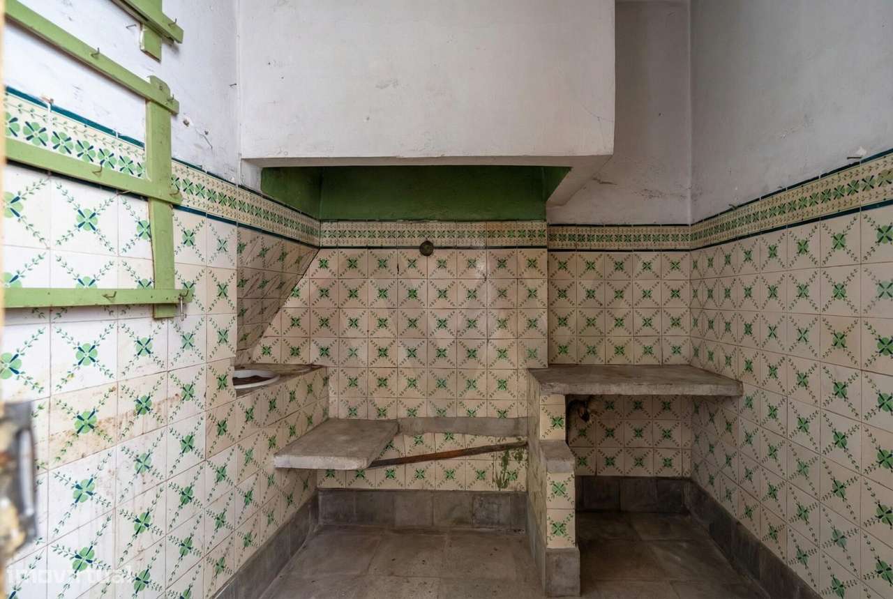 Conjunto de 3 Prédios na Baixa – Excelente Oportunidade de Investiment-8