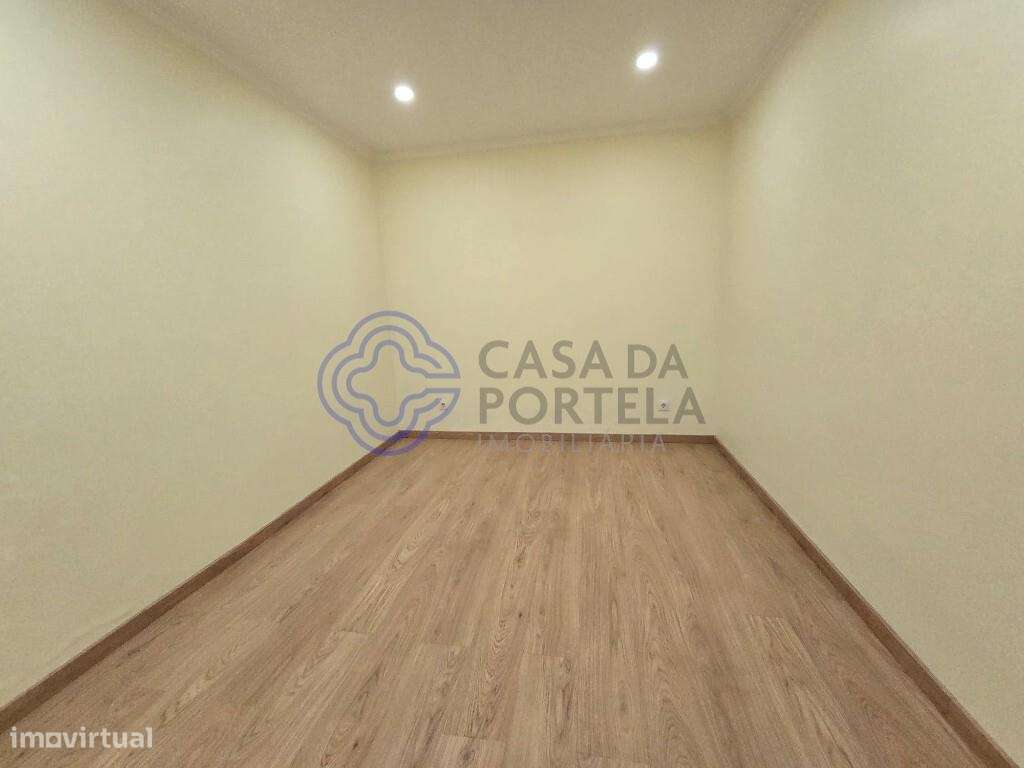 Venda Moradia T2 S. Roque - Porto - Grande imagem: 4/25