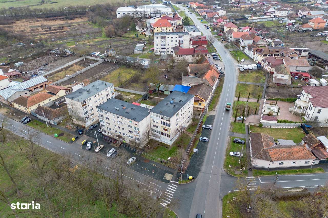 De vanzare apartament 2 camere in Buzias-10