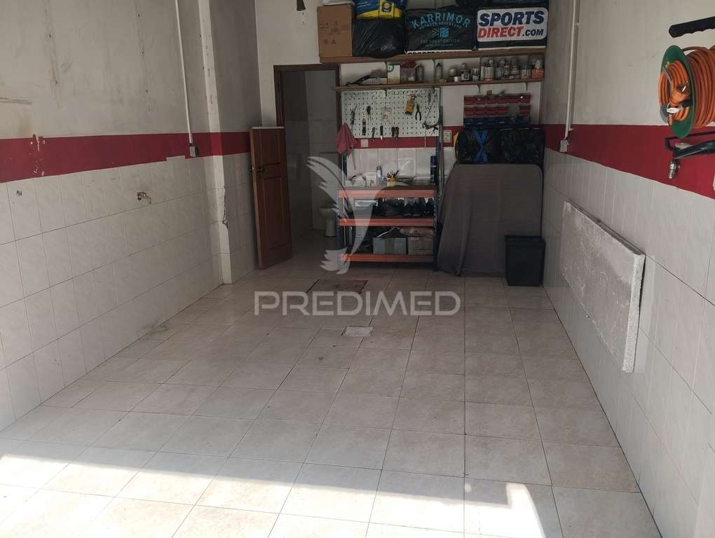 Garagem acesso rua - Grande imagem: 2/5